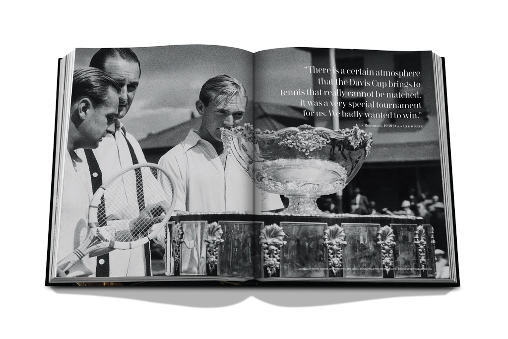 Louis Vuitton Designs Trophy Case For 'league Of Legends